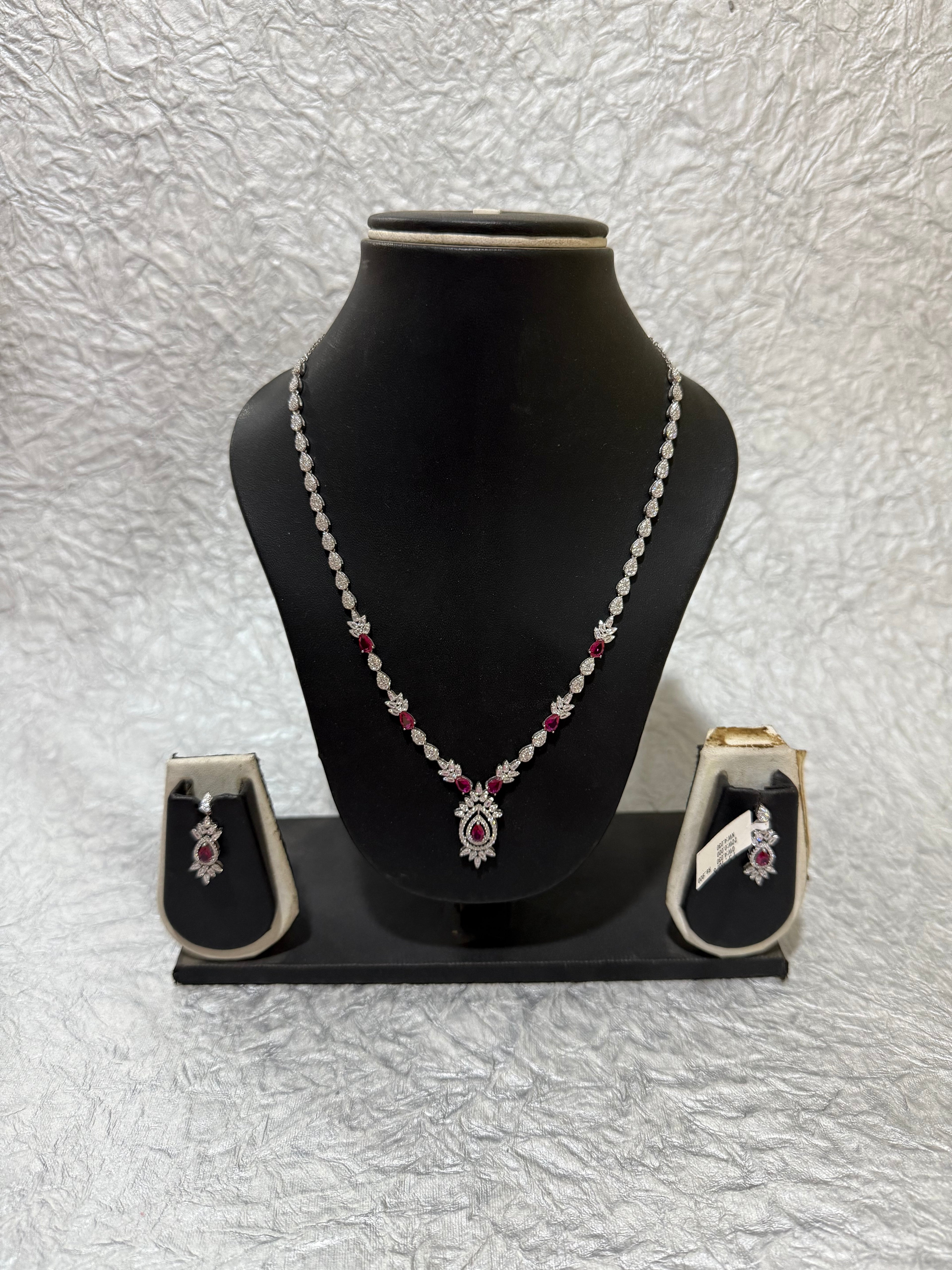 Platinum Antique Necklace